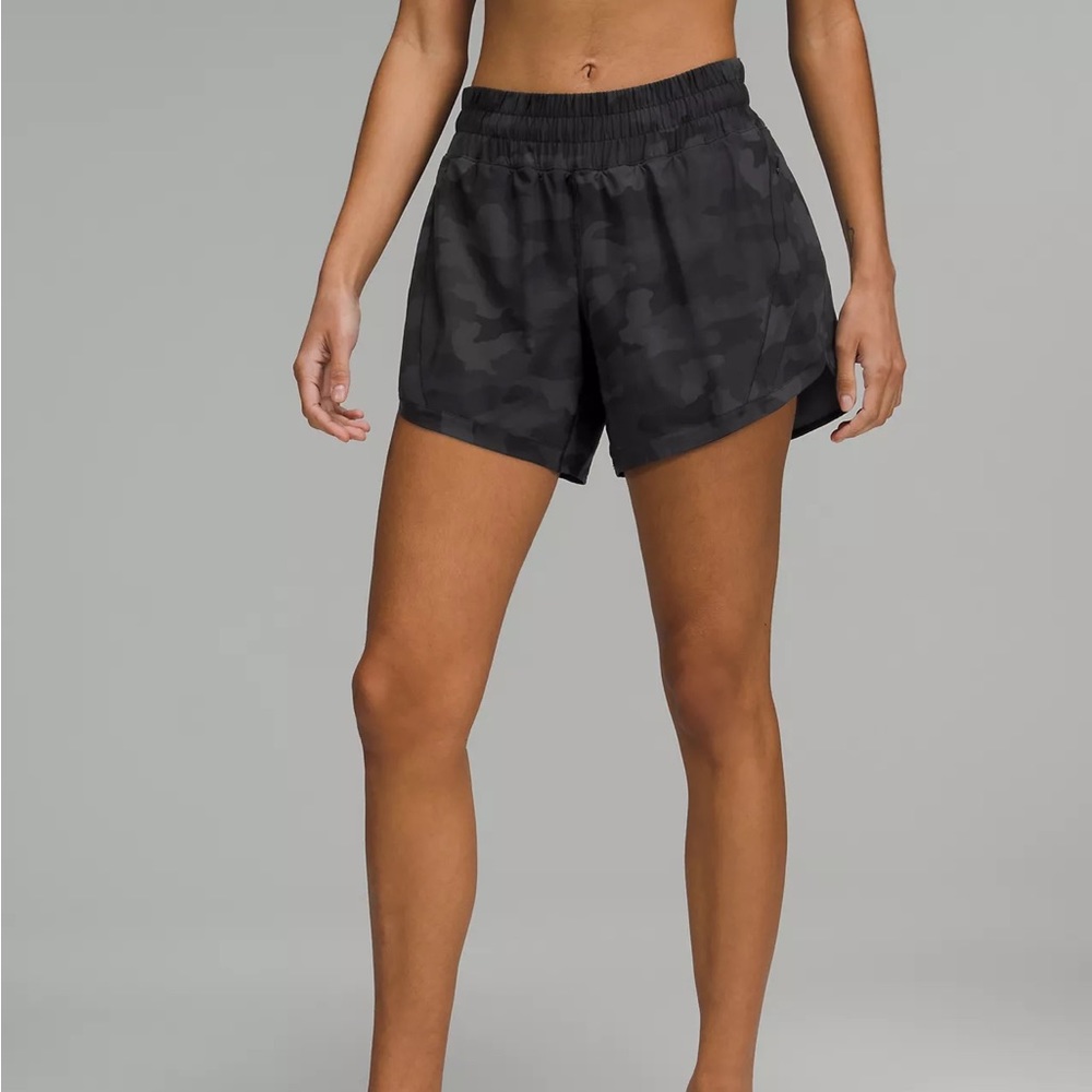 Track that short. Size 8. Lululemon short